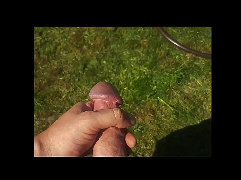 ❤️ Hottie sħun gets pussy roża tagħha fucked u cums bi squirt fi ġnien tas-sajf ❌ Video tal-ħakk f'mt.playcrot69.top